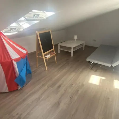 La Plaza Vieja בית נופש Cuevas Del Valle